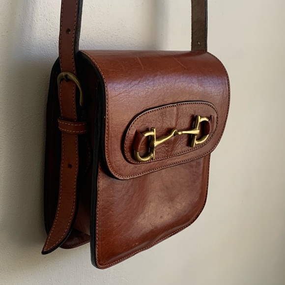Vintage horsebit crossbody bag. - Picture 3 of 8